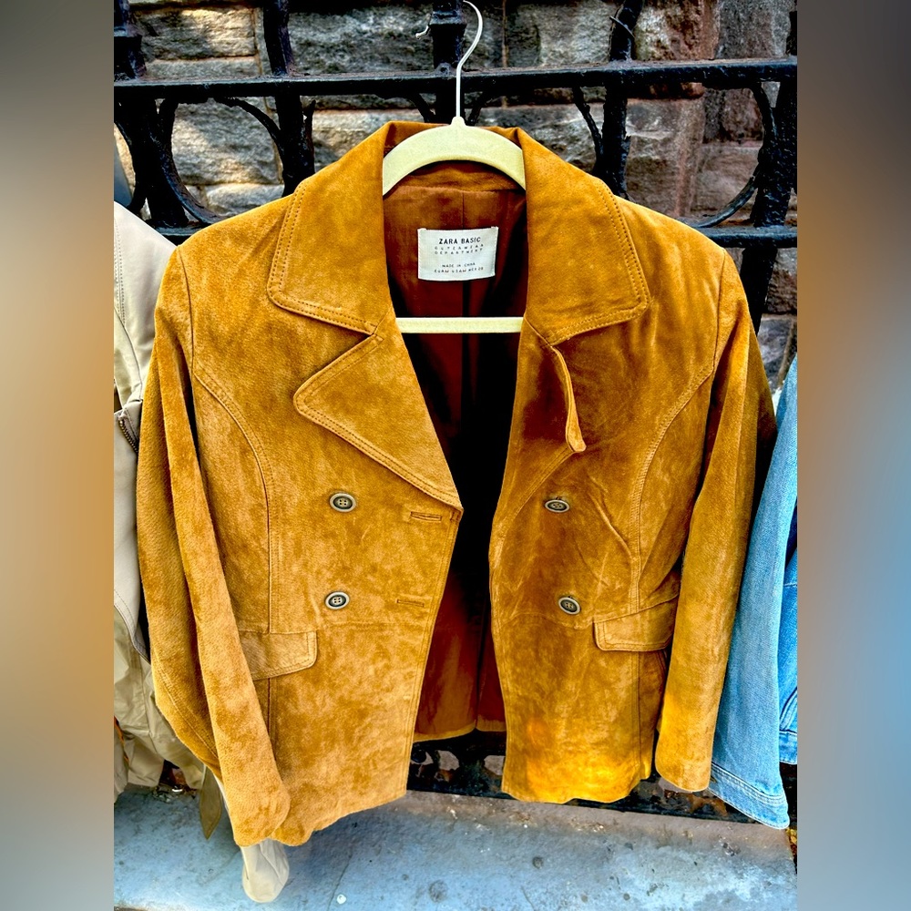 Faux leather / suede
